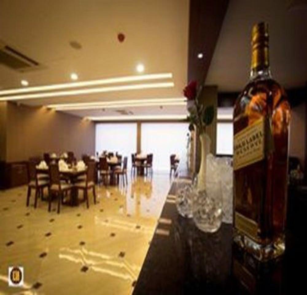 Elegant Hotel Pyi Thar Yar Yangon Eksteriør bilde