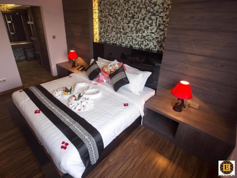 Elegant Hotel Pyi Thar Yar Yangon Eksteriør bilde