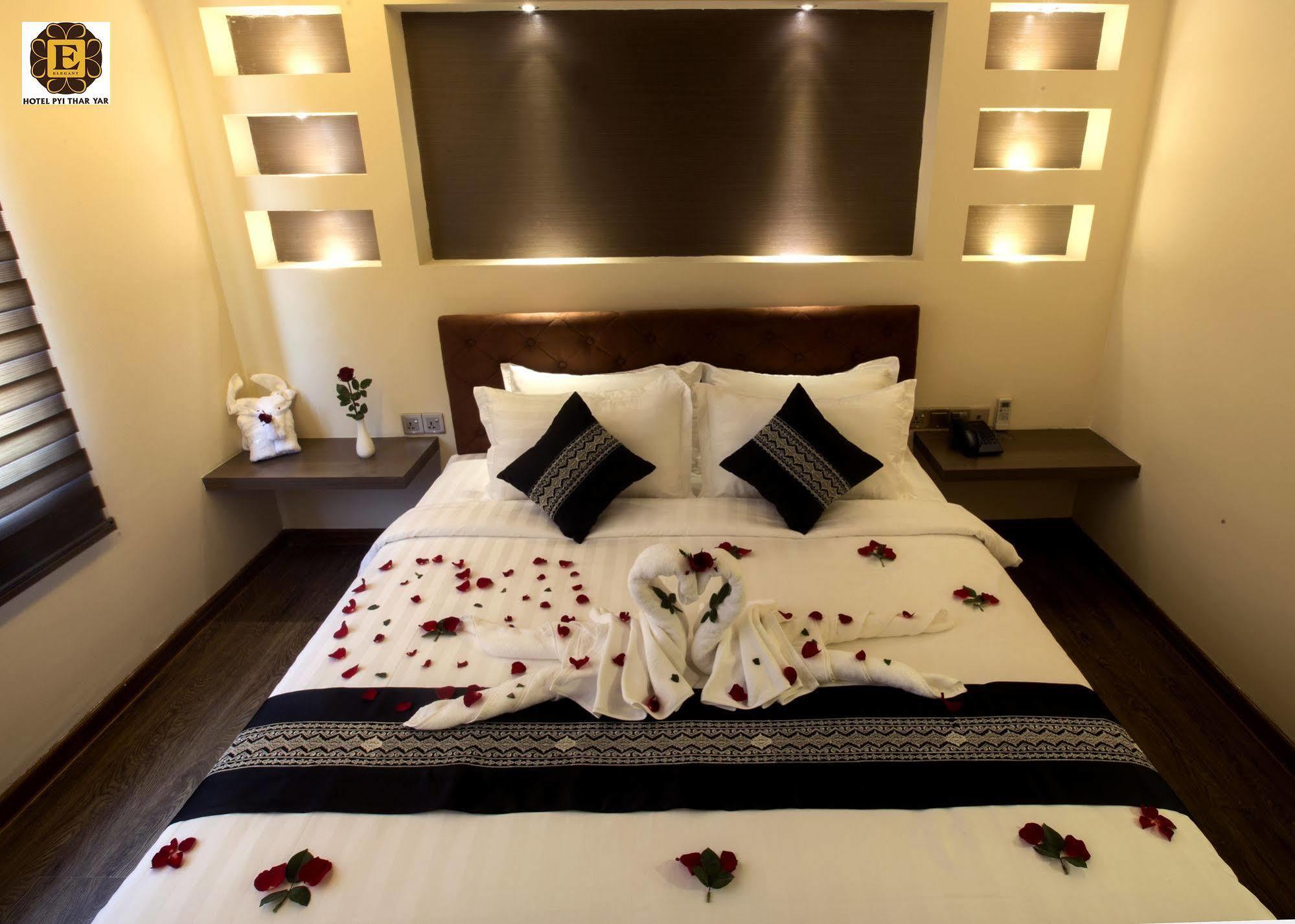 Elegant Hotel Pyi Thar Yar Yangon Eksteriør bilde